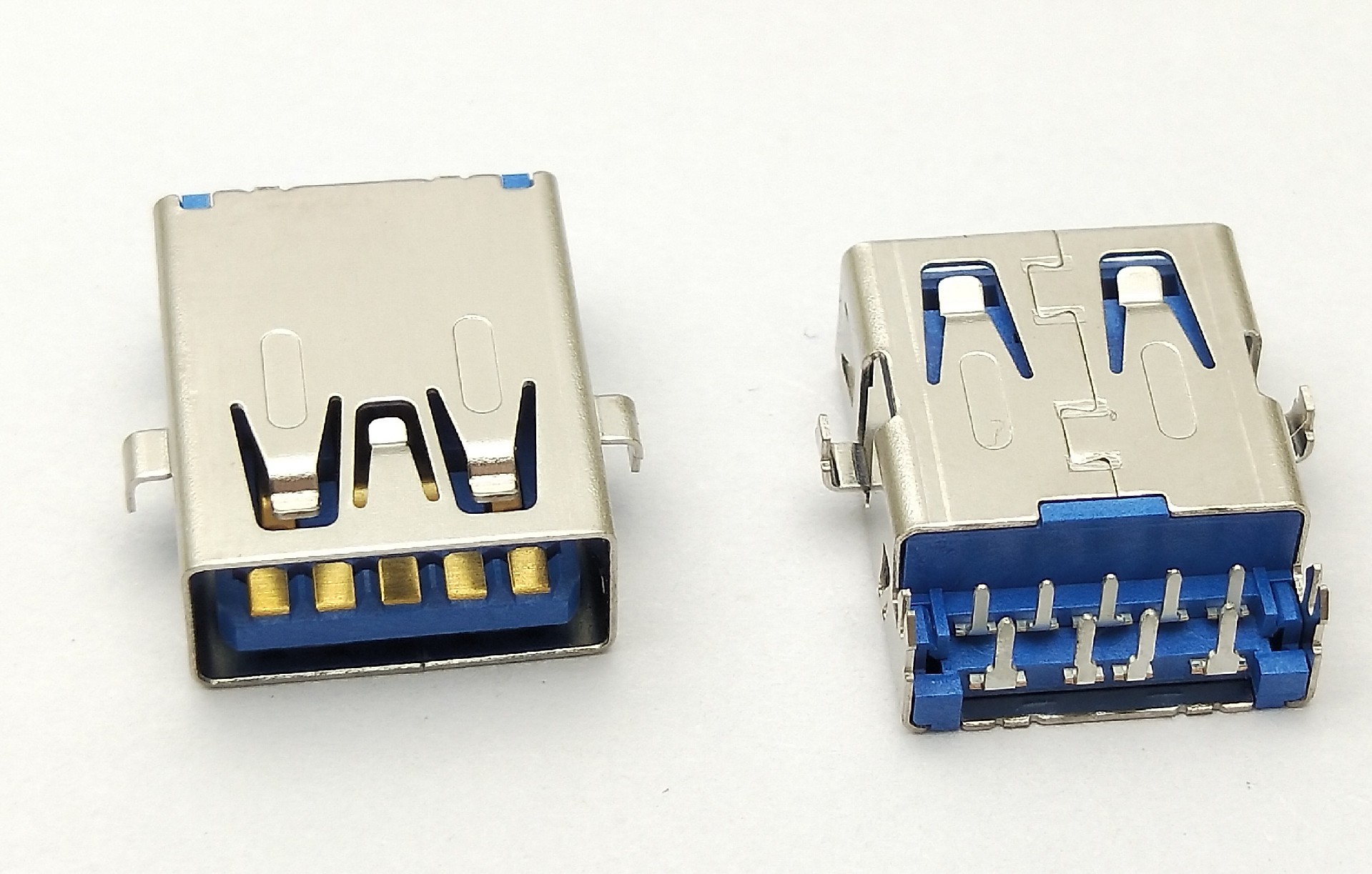 USB 3.0 A/F 沉板式2.86 L=16.15 (過(guò)10G)